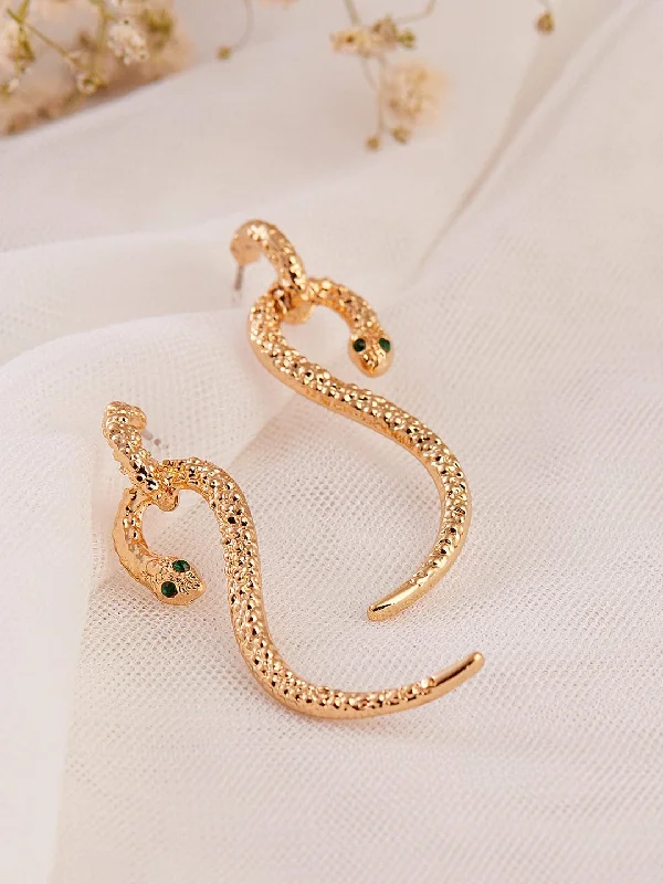 Trendy Minimalist Jewelry For Everyday Wear TOKYO TALKIES X Rubans Gold Plated Handcrafted Snake Shape Drop Earrings Trendy Minimalist Jewelry For Everyday Wear TOKYO TALKIES X Rubans Gold Plated Handcrafted Snake Shape Drop Earrings