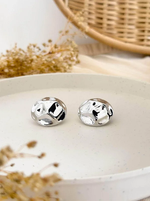 Best-Selling Jewelry Styles Now At Exclusive Discounts Textured Metal Decor Stud Earrings Best-Selling Jewelry Styles Now At Exclusive Discounts Textured Metal Decor Stud Earrings