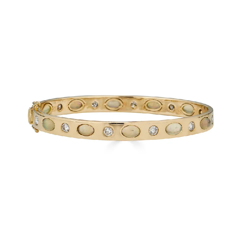 Elegant Rose Gold Jewelry For A Stylish Touch Alternating Australian Yellow Gold Bangle Elegant Rose Gold Jewelry For A Stylish Touch Alternating Australian Yellow Gold Bangle