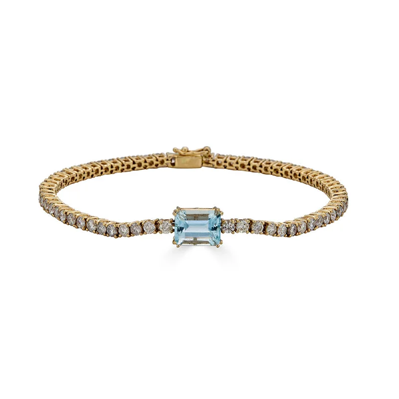 Special Offers On Handcrafted And Designer Jewelry Aquamarine Center Diamond Tennis Bracelet. Special Offers On Handcrafted And Designer Jewelry Aquamarine Center Diamond Tennis Bracelet.