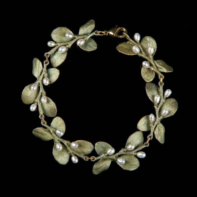 Luxury Meets Affordability – Jewelry Sale Live Now Irish Thorn Leaves Bracelet