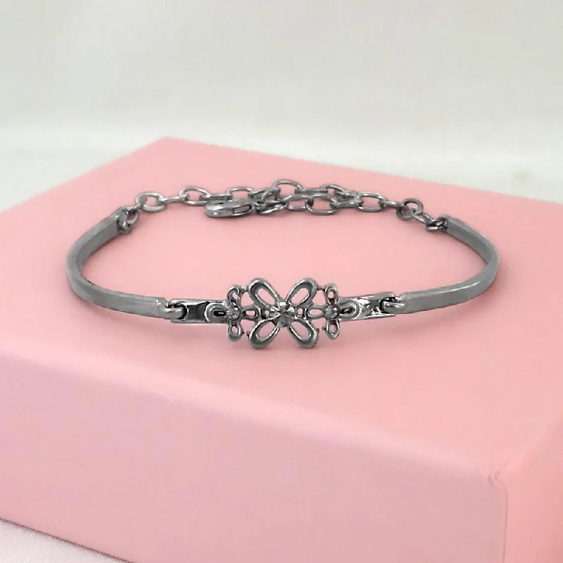 Chic And Stylish Jewelry At Discounted Prices Urthn Silver Plated Floral Adjustable Bracele - 1400551 Chic And Stylish Jewelry At Discounted Prices Urthn Silver Plated Floral Adjustable Bracele - 1400551