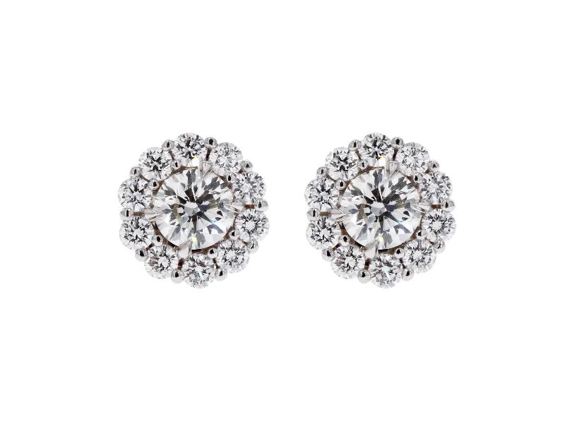 Unmissable Jewelry Clearance – Final Reductions Skeie's Legacy Diamond Cluster Stud Earrings Unmissable Jewelry Clearance – Final Reductions Skeie's Legacy Diamond Cluster Stud Earrings