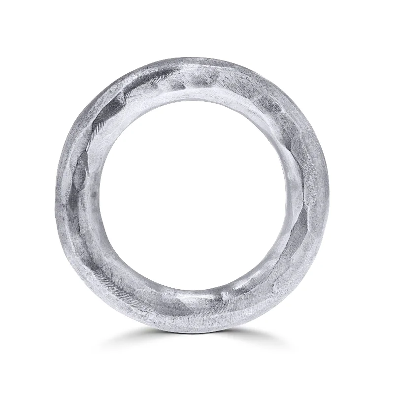 Make Your Outfit Shine With Discounted Jewelry Lika Behar Rounded Sterling Silver Band Make Your Outfit Shine With Discounted Jewelry Lika Behar Rounded Sterling Silver Band