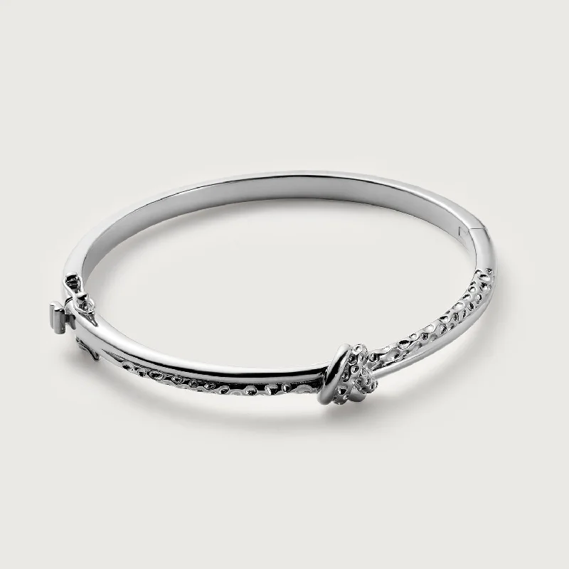 Once-A-Year Jewelry Deals – Shop Before They’Re Gone Love Knot Bangle + Love Knot Ring + Love Knot Stud Earrings Once-A-Year Jewelry Deals – Shop Before They’Re Gone Love Knot Bangle + Love Knot Ring + Love Knot Stud Earrings