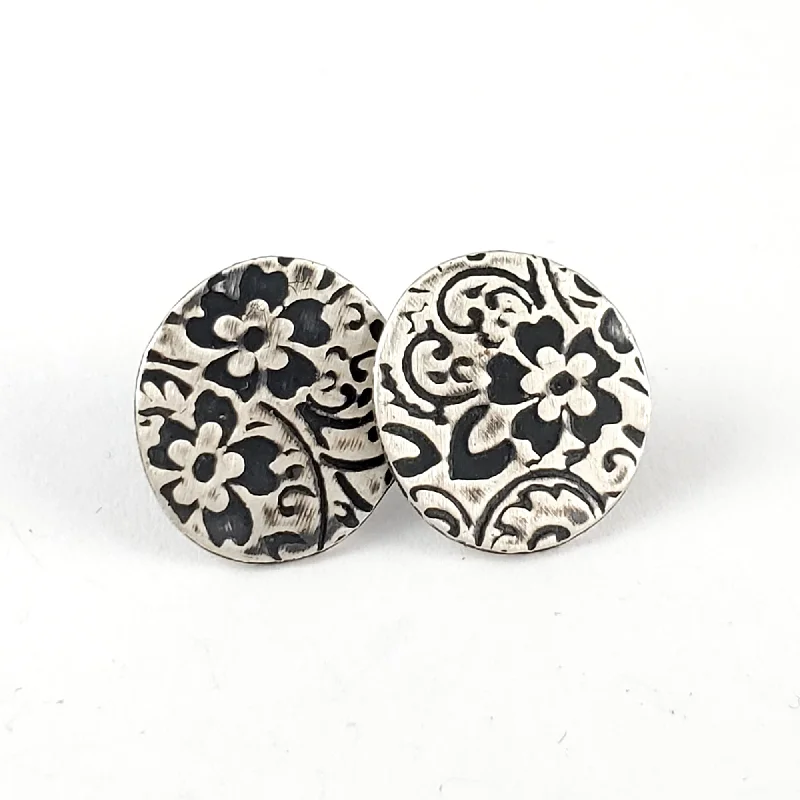 Luxury Jewelry At Unbeatable Discounts Sterling & Coin Silver Eco Chic Floral Stud Earrings Luxury Jewelry At Unbeatable Discounts Sterling & Coin Silver Eco Chic Floral Stud Earrings